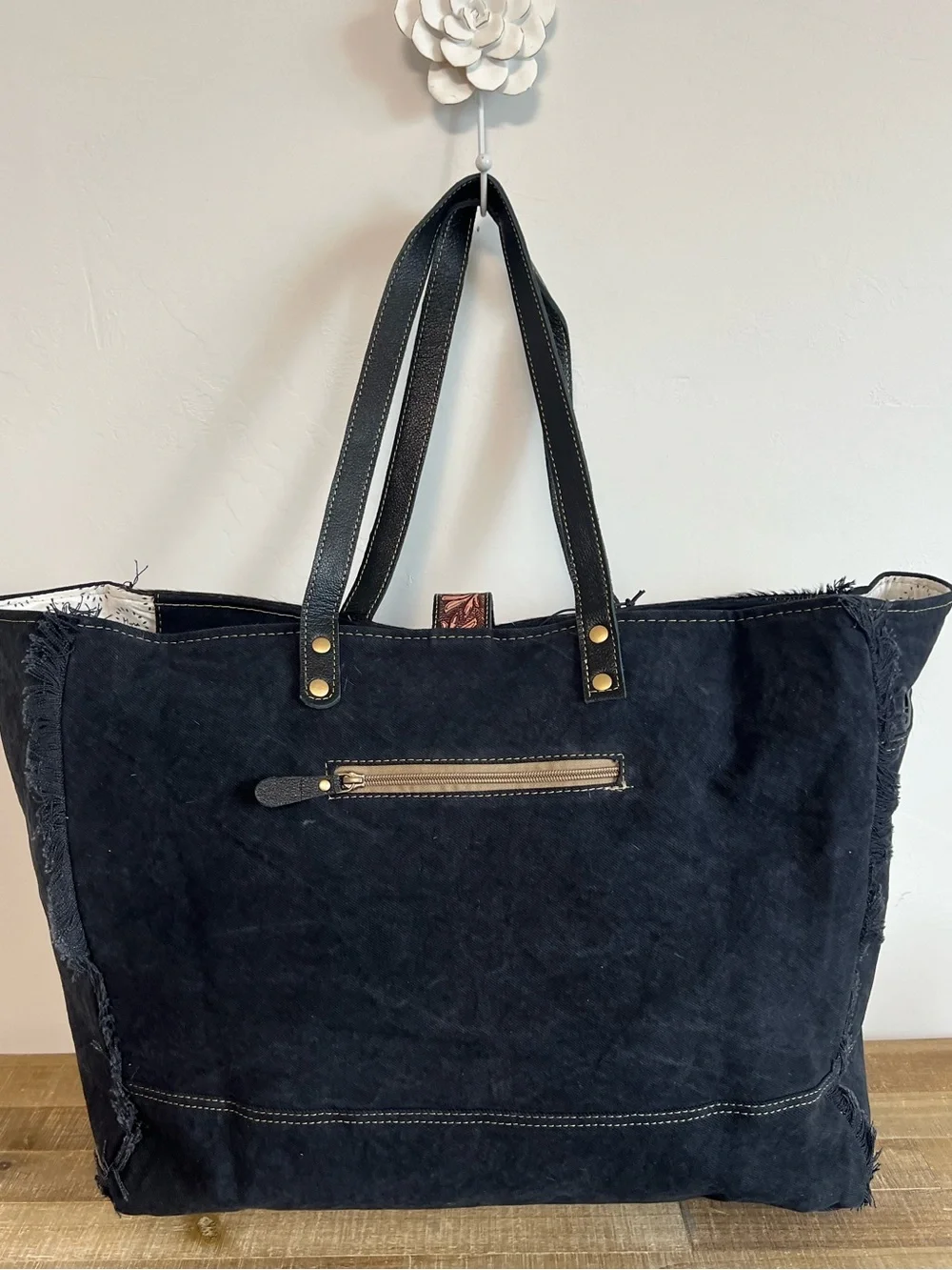 Myra Cowhide Weekender Bag XL Western Leather Travel Duffel Boho Tote Carry On - Picture 8 of 9